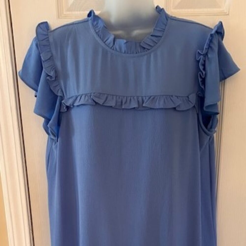 Cece Ruffle Mock Neck Shift Dress